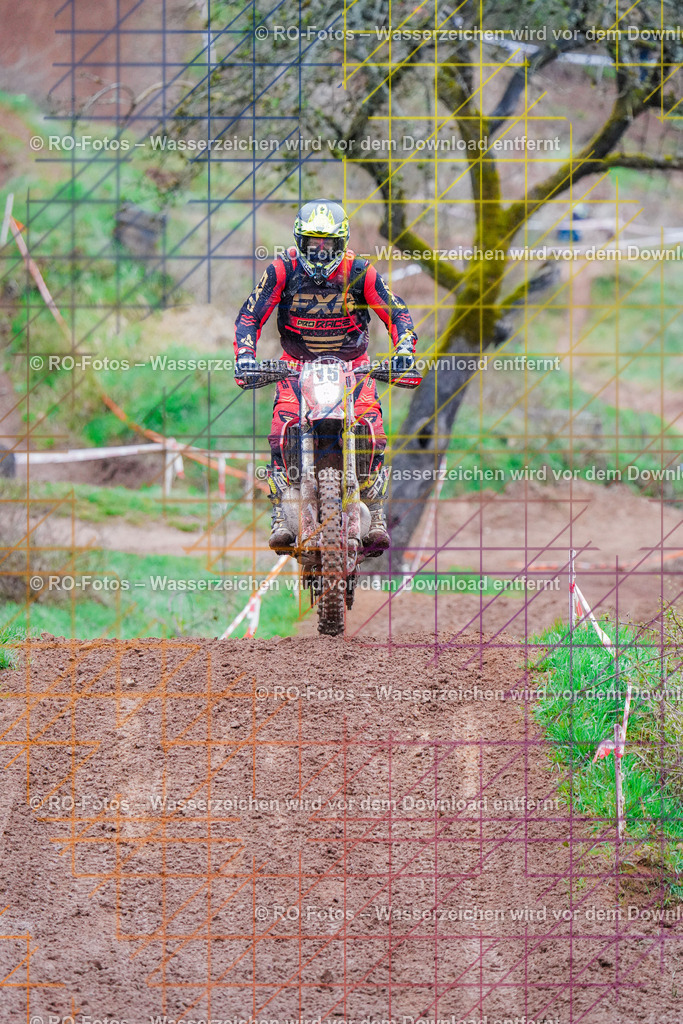4 Lauf Mernes-275 | Sportfotografie von RO-Fotos: Motorsport, Motocross, Enduro, Laufveranstaltungen und Triathlon. Professionelle Fotos von Sportlern und Events. - Realisiert mit Pictrs.com