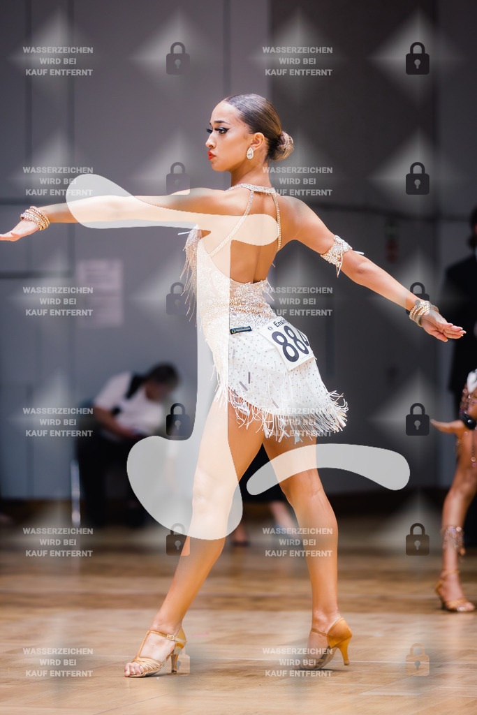 GOC 2025 - WDSF Solo Junior II Latin Female - 2025-08-21-8099 | Webshop for digital downloads and prints of dance sport, event & show photographer Julian Link - Realisiert mit Pictrs.com