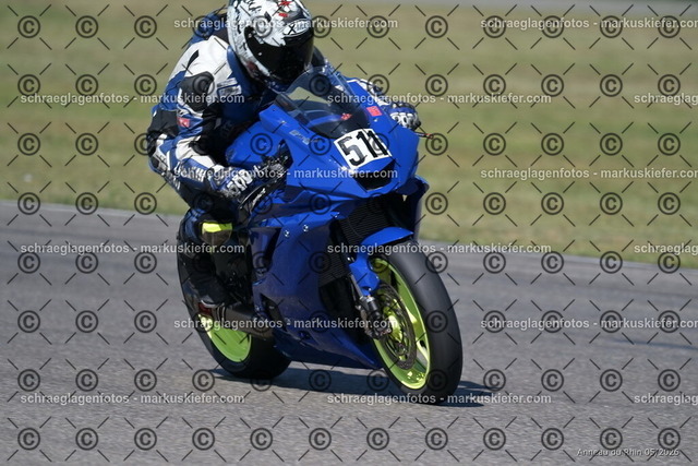 26BT01-0193 | 511 - Realisiert mit Pictrs.com