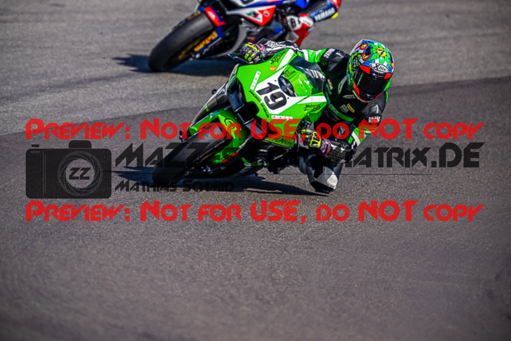 MaZZes_FotoMatrix_220923_3050 | PRO SUPERSTOCK