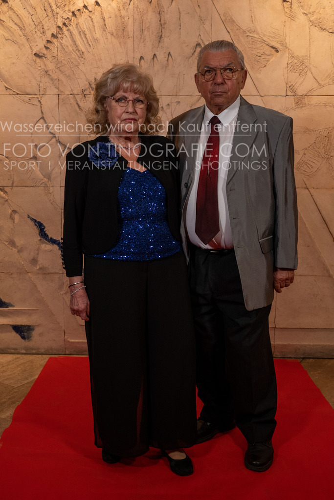 CCC_Frühlingsball_Teppich_byTINOGRRAFIE-23 | (c) TINOGRAFIE.COM