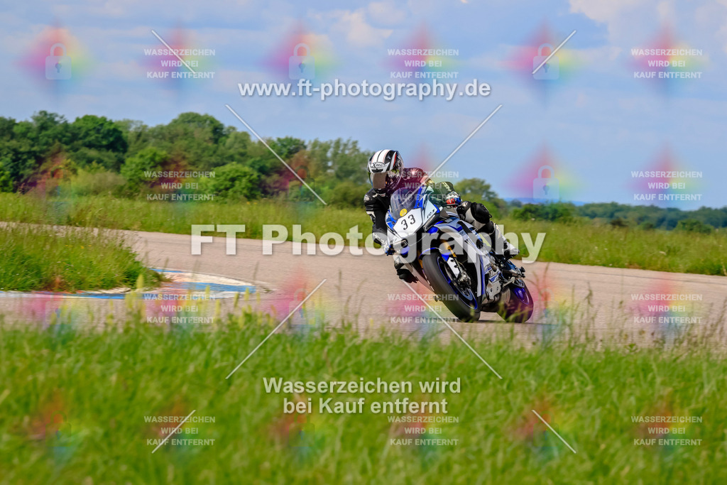 MotoTeam-1002 | Hier findet Ihr Bilder von Touristenfahrten auf der Nürburgring Nordschleife oder von anderen Veranstaltungen die ich besucht habe. Viel Spass beim Durch Schauen 