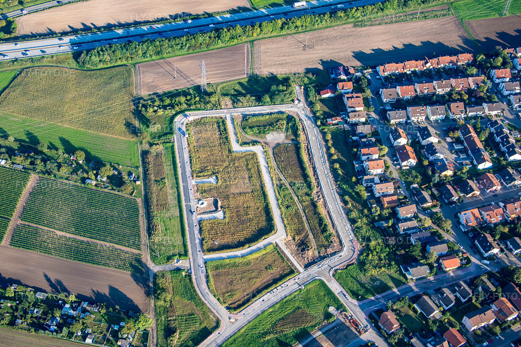 Luftbild: Neubaugebiet Gustav-Hertz-Straße in Brühl im Bundesland Baden-Württemberg in Deutschland. Foto: IMG_073036.jpg vom 23.09.2014 durch Werner Riehm/FLY-FOTO.de