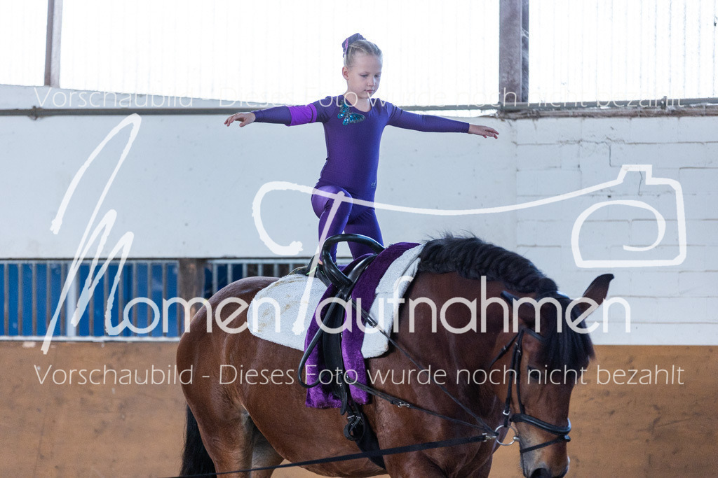 SS-Mini-244 | MomenTaufnahmen Pferdesportfotos