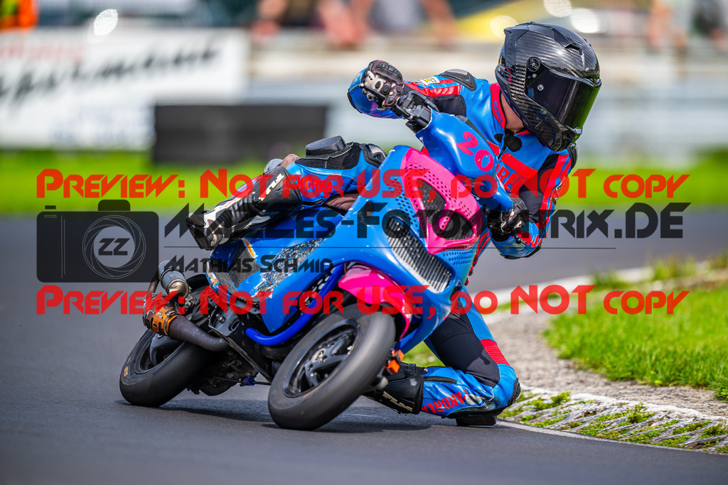 MaZZes_FotoMatrix_230826_4763 | K2