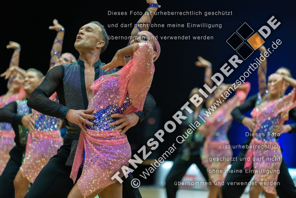 20230114-11824 | Hier finden Sie Tanz Bilder vom Latein und Standard Formationen tanzen. Sportbilder vom Tanzsport. Schöne Fotos und von Weltmeisterschaft, Europameisterschaft, Bundesliga, Regionalliga, Oberliga und Landesliga sowie von GOC Stuttgart, DanceComp, WM Bremen