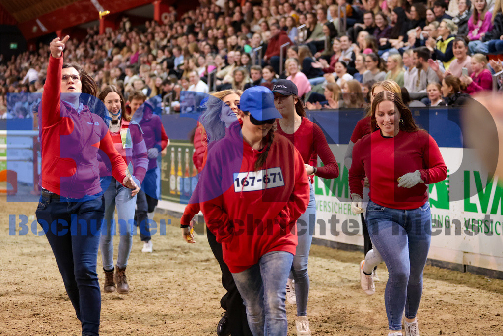 Agravis Cup 2024 - Kostuemspringen {date} -  | {headline}



(Foto: Sebastian Sendlak / BOND)

 - Realisiert mit Pictrs.com