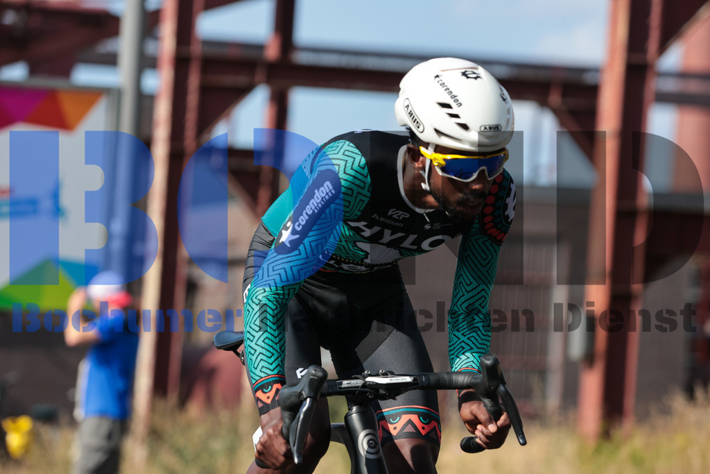 SES_DEUTOU20250820-9 | bond - Realisiert mit Pictrs.com