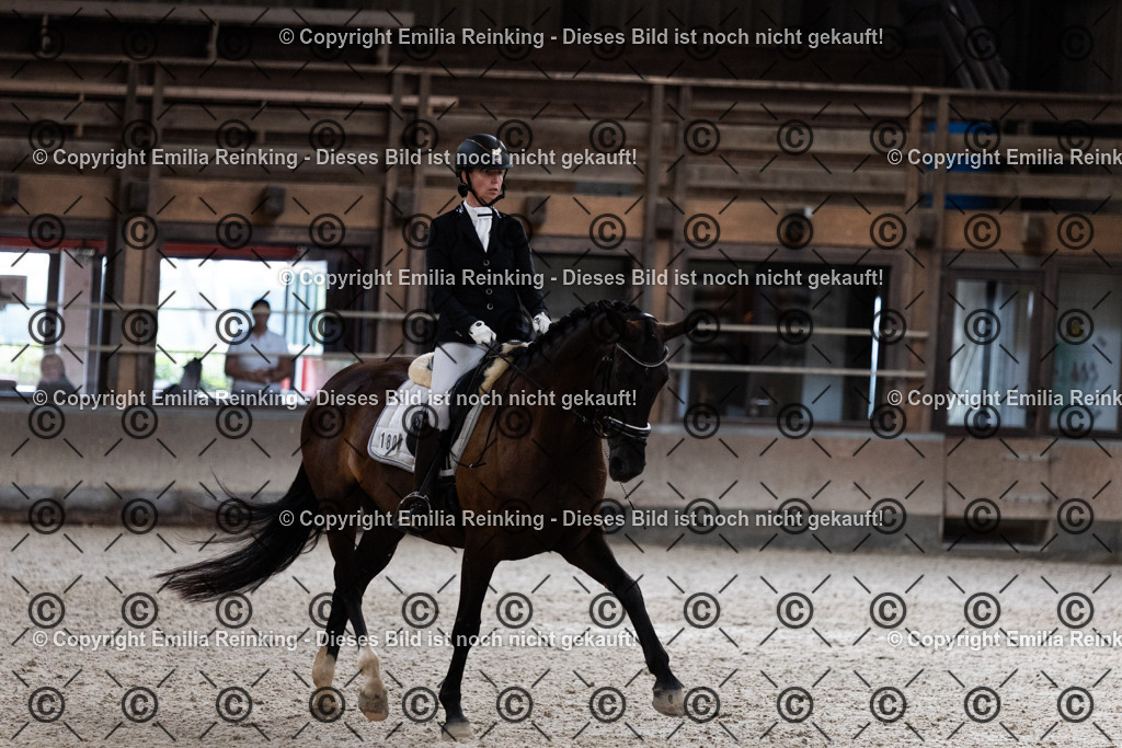 CL5A1202 | Emilia Reinking Fotografie - Realisiert mit Pictrs.com