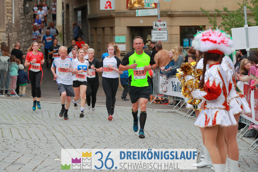 VR Bank Hauptlauf 10km | 3königslauf 2022 VR Bank Hauptlauf - Realisiert mit Pictrs.com