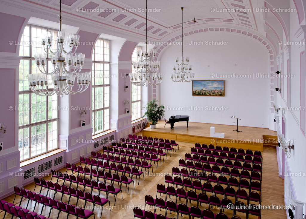 _ulrichschrader.com-56 | Stockfoto und Bilderpool mit Bildmaterial aus Deutschland, dem Harz, Halberstadt, Quedlinburg, Wernigerode und weltweit. Qualitativ hochwertige und professionelle Fotos anschauen und kaufen. - Realizzato con Pictrs.com