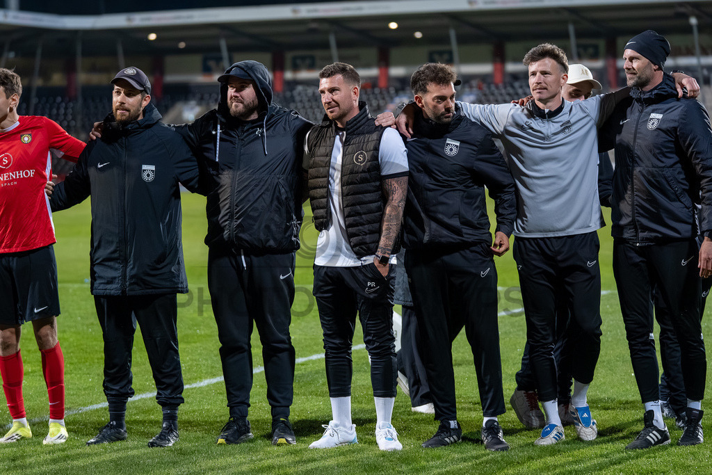 SG Sonnenhof Großaspach vs. SGV Freiberg, Fussball, Regionalliga Suedwest, 30. Spieltag, 22.04.2026 | SG Sonnenhof bedankt sich bei den Fans,SG Sonnenhof Großaspach vs. SGV Freiberg, Fussball, Regionalliga Suedwest, 30. Spieltag, 22.04.2026