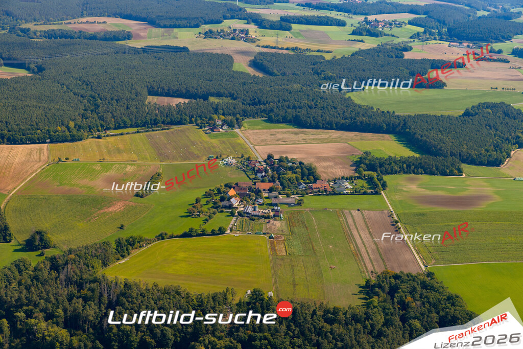 Luftbild Vs Google Maps  Mettelaurach  Markt Erlbach -Das Luftbild wurde 2025 vom UL-Flugzeug heraus erstellt ( keine Drohne ) - Hochauflösende Luftaufnahme -Nicht vergleichbar mit Google Maps oder Satelittenbilder- Die Geschenkidee !Mit Lizenz und Bildrechte bestellbar