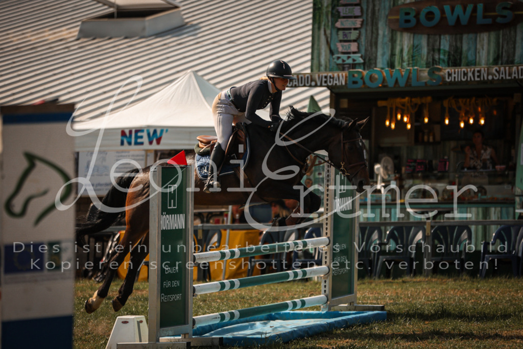 13.FrPfA00141 | Leoni Ertmer Photography - Realisiert mit Pictrs.com