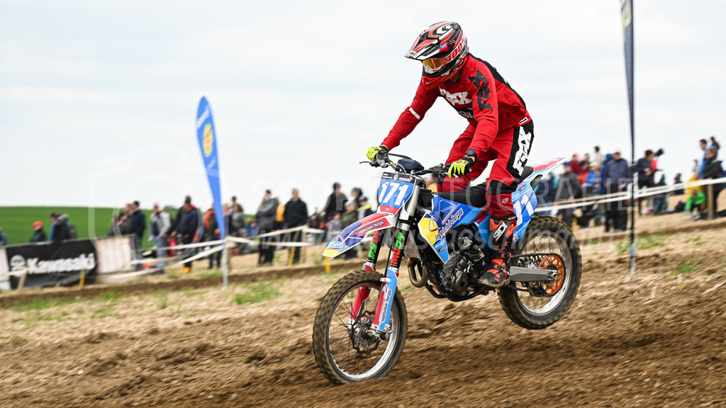 Motocross Schlatt bei Winterthur - 30. April 2023 | #171 Holzknecht Bruno aus Amlikon-Bissegg (CH) auf Husqvarna in der Kategorie Senioren am Motocross Schlatt bei Winterthur, 30. April 2023. 
Instagram: @mx_schlatt | @mc_wila | @sam_schweiz
Bild: Sportfotografie Markus Aeschimann | www.markus-aeschimann.ch - Realisiert mit Pictrs.com