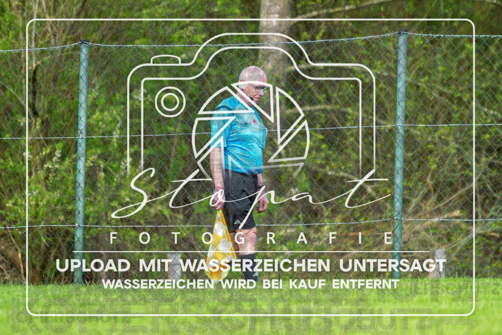 Kreisliga Herren HK - FG Fulde-Stellichte vs. SG Wintermoor-Schuelern | Wilhelm Dreyer (Schiedsrichterassistent); Kreisliga Herren HK - FG Fulde-Stellichte vs. SG Wintermoor-Schuelern am 26.04.2026 in Lehrdestadion, Stellichte - Realisiert mit Pictrs.com
