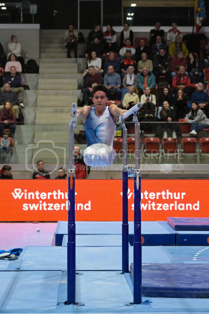 Schweizer Meisterschaften Kunstturnen Mannschaften Männer (A) - 22. November 2025 | Schweizer Meisterschaften Kunstturnen Mannschaften Männer (A)AXA Arena, WinterthurBild: Sportfotografie Markus Aeschimann | www.markus-aeschimann.ch - Realisiert mit Pictrs.com