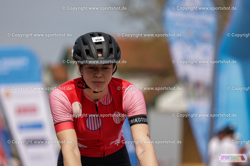 VJ__9787 | Neusiedlersee Radmarathon 2026@sportshot_your_pictrs #yourpictures#roadtowm2029 #nrm #neusiedlerseeradmarathon #neusiedlersee #neusiedlerseetourismus #burgenland #mörbisch #nrm26 #burgenlandtourismus #voglundco #poweredbyburgenlandtourismus #radsport #rad #marathon #ucigranfondo #visitburgenland #ucigranfondoworldseries