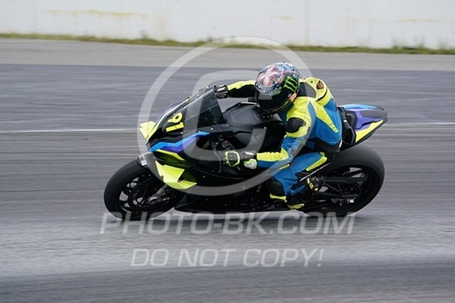 2022_07_01_PBK_13086 | Sportfotografie; SlowMotion; Video; Rennstrecke; Hafeneger; Speer; Racing; RSE; BMW; CBO; Trackday; Motorsportarena; Hockenheimring; Brno; Most; Barcelona; Valencia