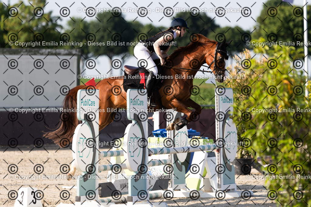 CL5A1472 | Emilia Reinking Fotografie - Realisiert mit Pictrs.com