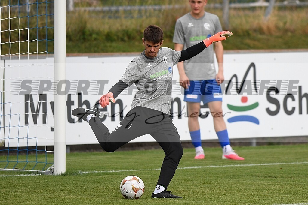 D5S_5006 | Kaufen Sie Sportbilder im Onlineshop von Andy Scherrer Sportfotografie. Faszinierende Bilder von Sportevents aus der ganzen Schweiz. Fussball, Frauenfussball, Unihockey, Handball, Schwingen und weiteren Sportarten. - Realisiert mit Pictrs.com