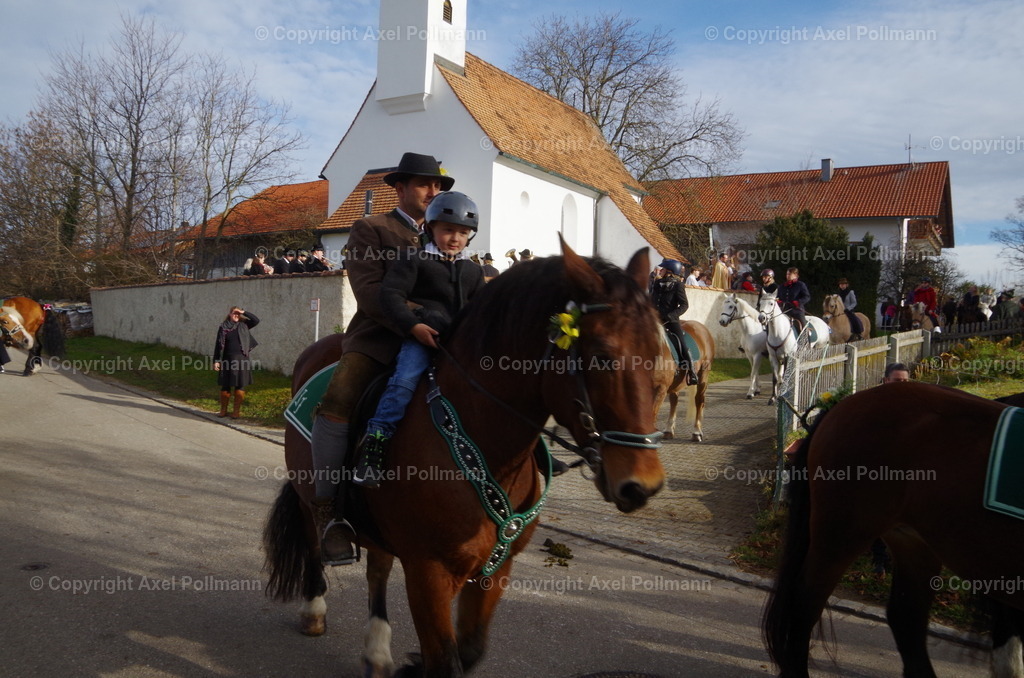 IMGP0823 | fotografiert von Axel PollmannLeonhardi Wallfahrt Benediktbeuern und Murnau, Fronleichnam, Fasching, Landschaft im Loisachtal und Benediktbeuern  - Realisiert mit Pictrs.com