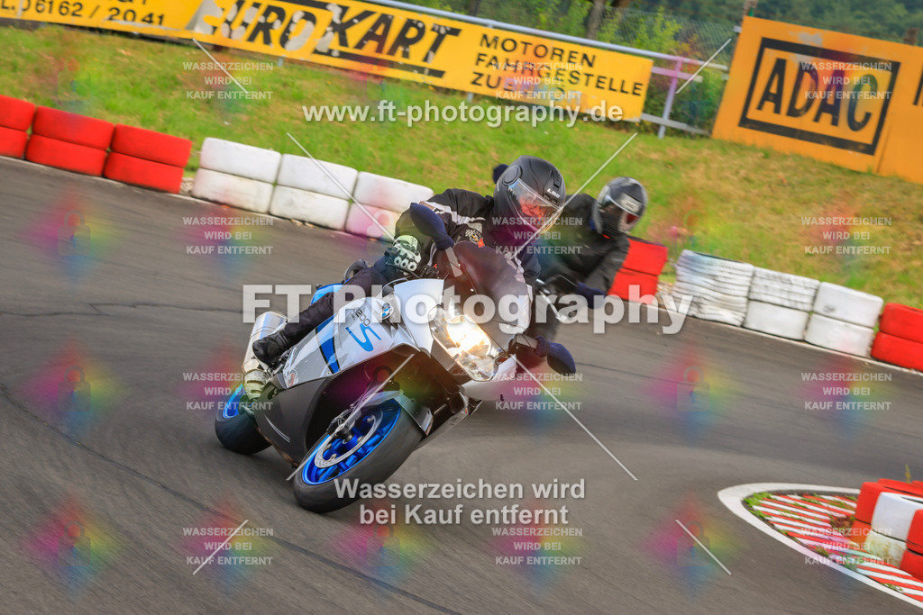 _DSK1968 | Hier findet Ihr Bilder von Touristenfahrten auf der Nürburgring Nordschleife oder von anderen Veranstaltungen die ich besucht habe. Viel Spass beim Durch Schauen 