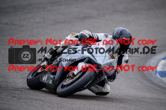 MaZZes_Fotomatrix_20250421_6007705_6638 | ROT