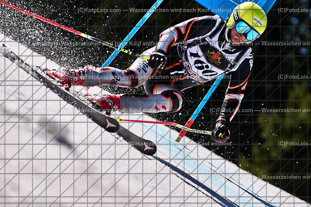 ALP1659_Reiteralm_MASTERS-LM_RTL_SZERENCSITS Martin | (C)FotoLois.com, Alois Spandl. Steirische MASTERS-Landesmeisterschaften Ski alpin mit Wien und Salzburg, Reiteralm, Sa 13. April 2024.