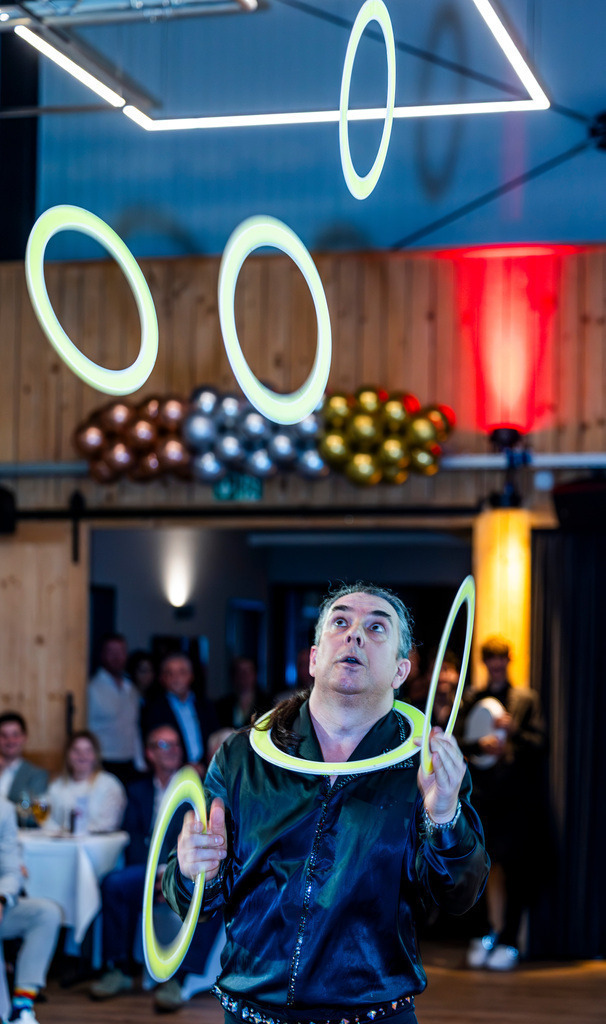 top-top.de 260306-089 | Foto, Video, Fotografie, Videografie, Fotobox, DJ, Discjockey, Musik, Musikbox, Veranstaltung, Photobooth, Amazon, Ebay, Buchtipp, Bestseller, Autor, Verlag, Buch, Wesel, Hamminkeln, NRW, Dinslaken, Rees, Drohne, Hochzeit, Party, Fotobox, Wesel, Fotograf