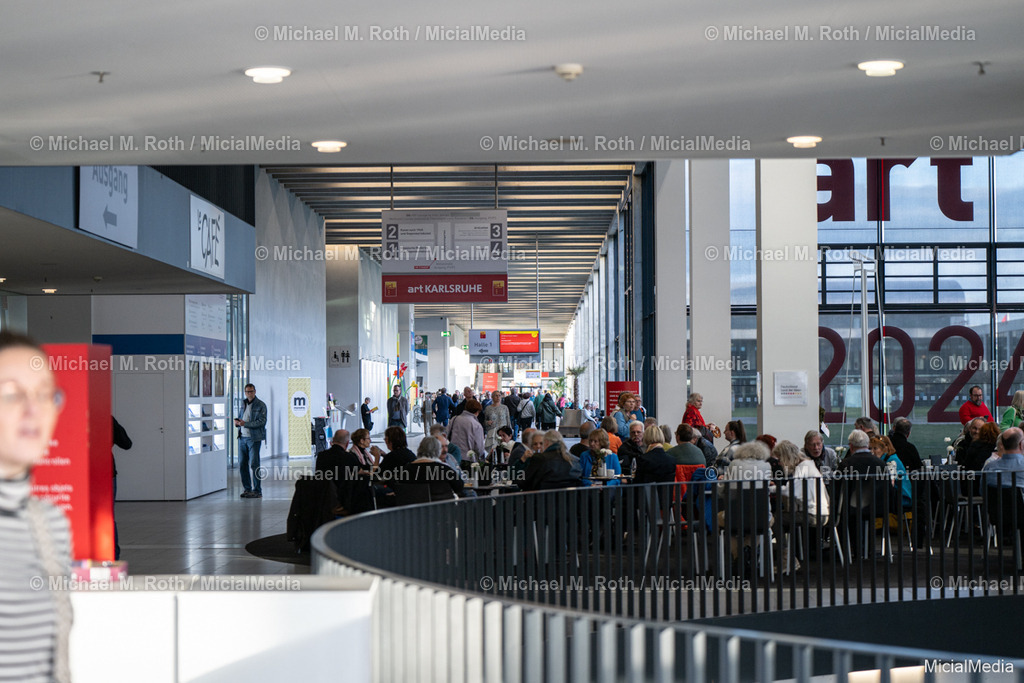 mici-yo-20240223-170431NZ8_0118 | MicialMedia Fotos