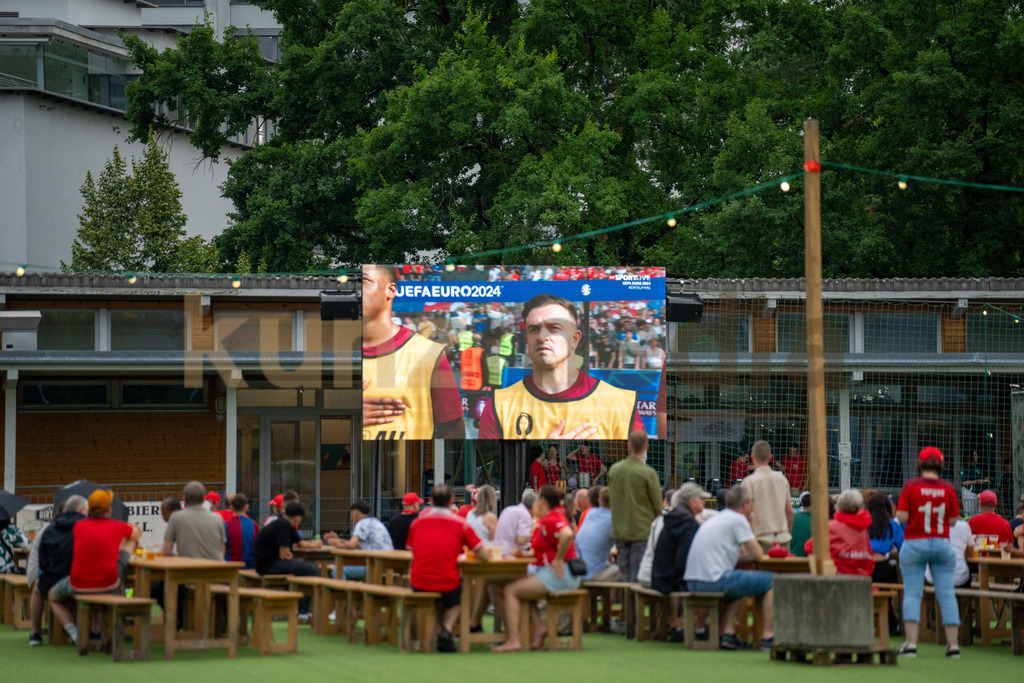 5_Public Viewing Reinach - Achtelfinale Schweiz -Italien EM 2024_kunzmedia.ch | OnlineShop für Bilder kunzmedia.ch