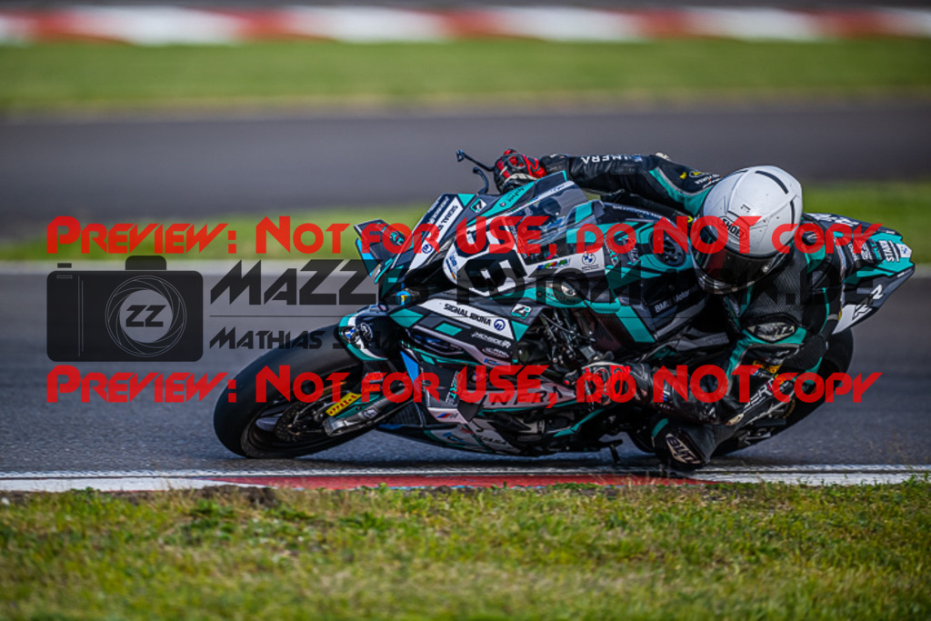 MaZZes_FotoMatrix_220506_93496 | Fotograf Mathias Schmid
Sportfotograf,
Eventfotograf,
Hochzeitsfotograf,
Portraitfotograf