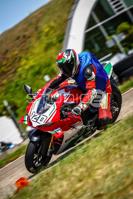 0120-250502_DCB-022_120 | Deine Full-Service-Agentur für ✔️Videoproduktionen und ✔️Motorsportfotografie Jetzt Angebot anfragen!