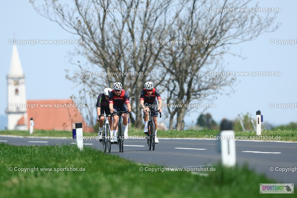 380_TRA55576 | Neusiedlersee Radmarathon 2026@sportshot_your_pictrs #yourpictures#roadtowm2029 #nrm #neusiedlerseeradmarathon #neusiedlersee #neusiedlerseetourismus #burgenland #mörbisch #nrm26 #burgenlandtourismus #voglundco #poweredbyburgenlandtourismus #radsport #rad #marathon #ucigranfondo #visitburgenland #ucigranfondoworldseries