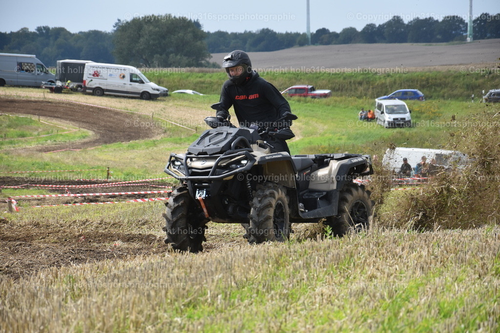 DSC_0489 | Sportfotografie , Motorsport, Motoross, Reitsport, Mointainbike, Enduro,
Landschaft , Outdoor, Eventfotografie, Landschaft, Bilder online bestellen - Realisiert mit Pictrs.com