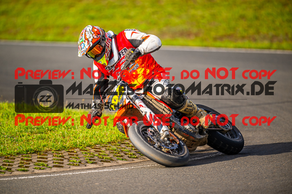 MaZZes_FotoMatrix_230813_2445 | S2