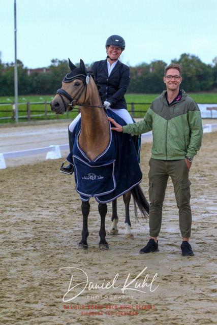 DKP43765 | Turniersportfotografie; Pferdefotografie; Dressurfotografie