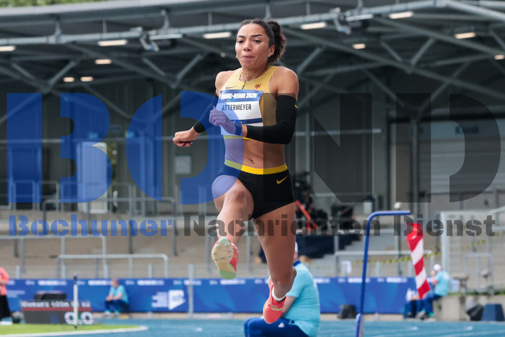 SES_RRGLAT20250721-39 | bond - Realisiert mit Pictrs.com