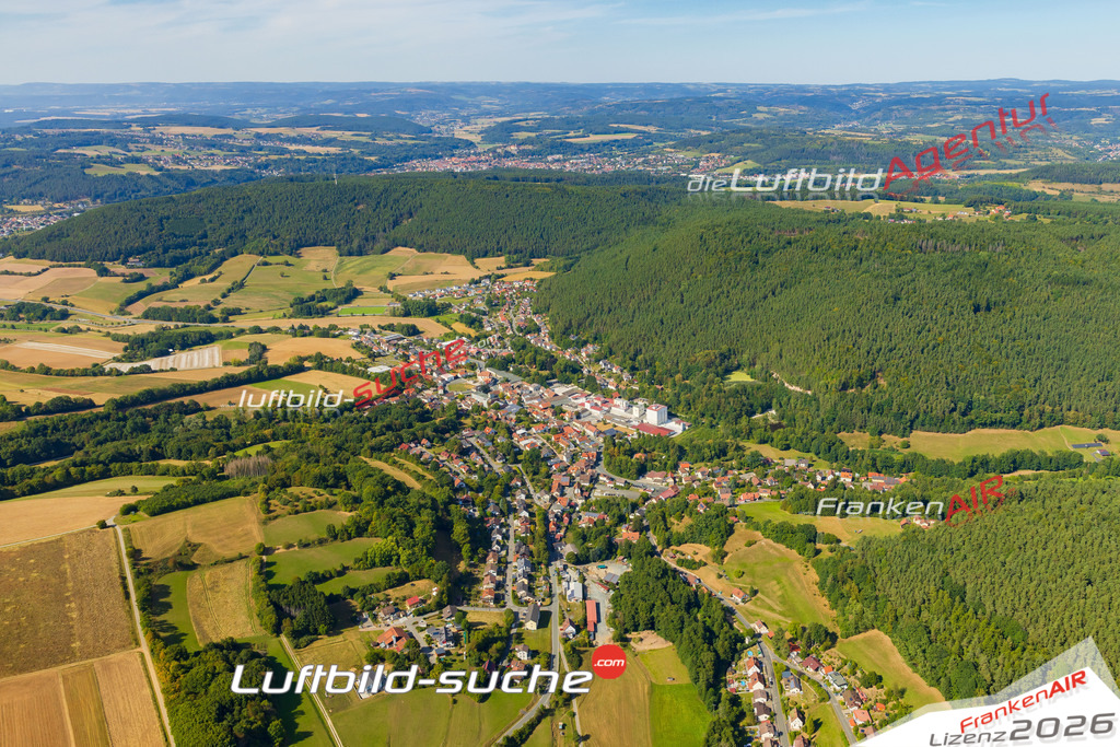 Luftaufnahme von Weißenbrunn - Die Luftaufnahme wurde 2025 vom UL-Flugzeug heraus erstellt ( keine Drohne ) - Hochauflösende Luftaufnahme - für professionelle Ausdrucke geeignet. Die Geschenkidee !Mit Lizenz und Bildrechte bestellbar