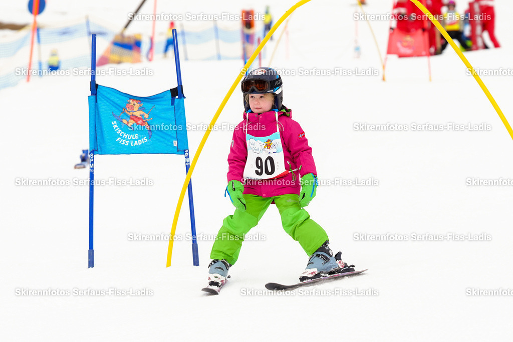 SRF_02.01.2026_0020 | Skirennfotos,Serfaus,Fiss,Ladis,Kinderskirennen,Winter,Tirol,Oberland,skirace,SFL,feelfree,weil wir's genießen,ski,Ski,skifahren,Sonnenplateau, - Realisiert mit Pictrs.com