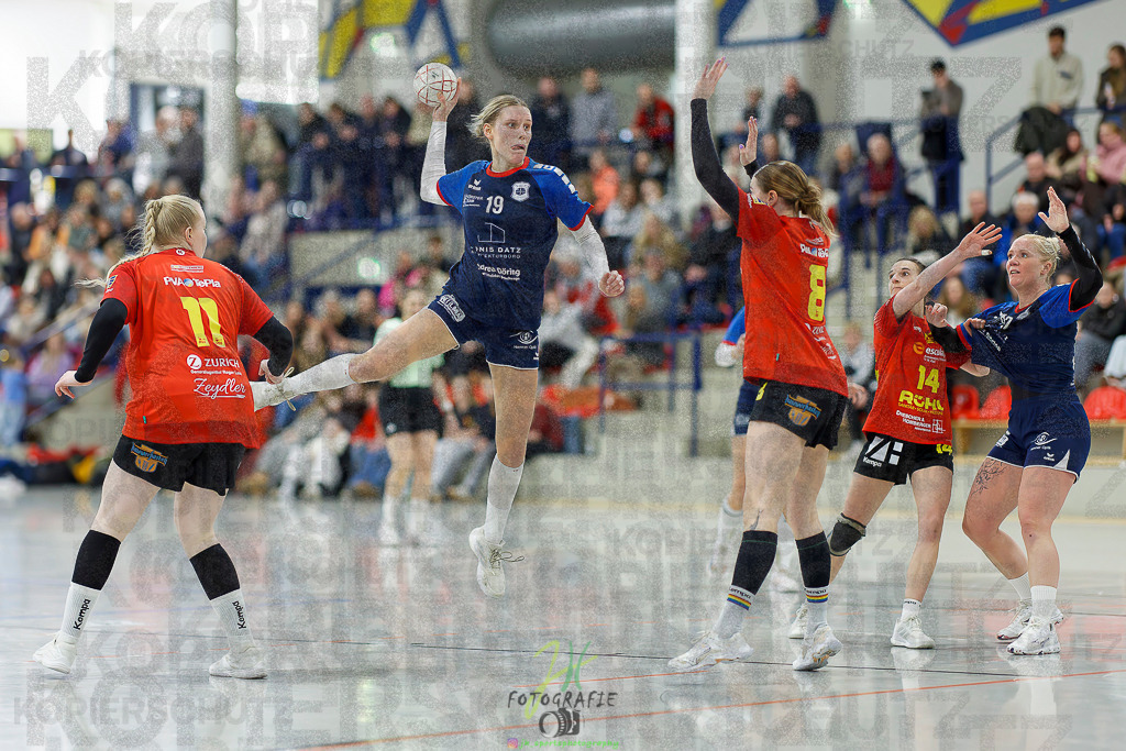 Frauen Regionalliga (HHV); HSG Wettenberg - TV Hüttenberg | Frauen Regionalliga (HHV); HSG Wettenberg - TV Hüttenberg am 06.12.2025 in Launsbach (Wettenberg) (Halle GS Launsbach (Wettenberg))Photo © 2025 - Jörg Heinrich - Realisiert mit Pictrs.com