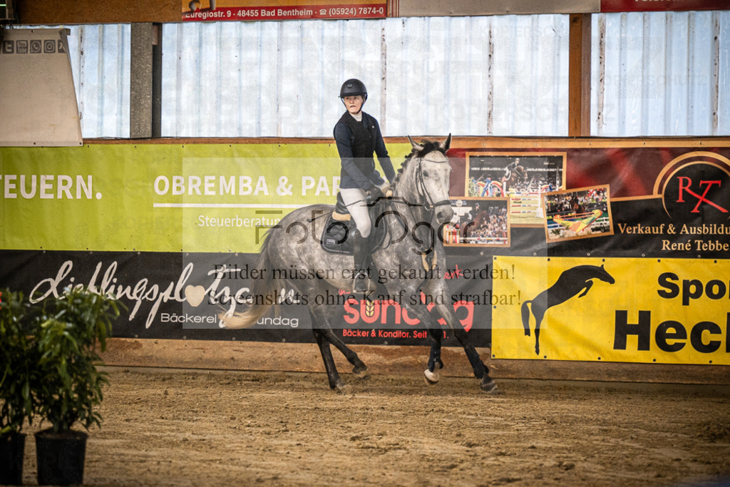 DOS_1640 | Entdecke hochwertige Reitturnierfotos von Foto Oger. Professionell, emotional und authentisch – jetzt Lieblingsmomente im Shop bestellen.Deutschlandweite Turnierfotografie. - Realisiert mit Pictrs.com