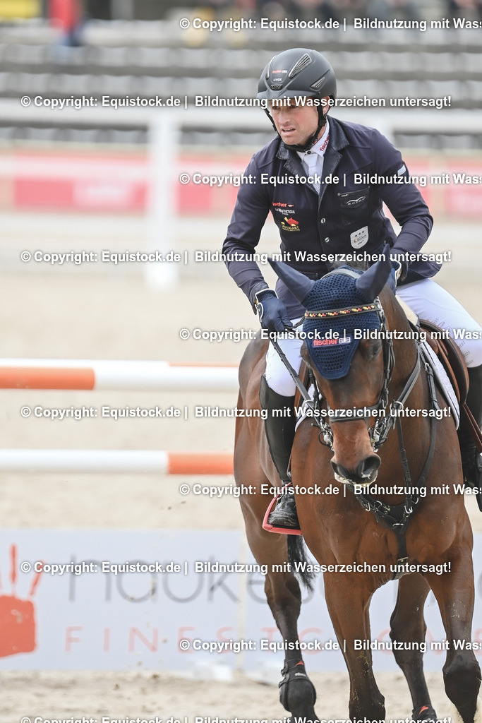 20230514_CCI4_Springen_0406 | equistock