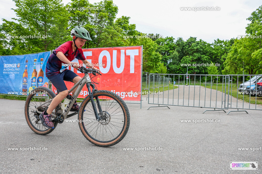 995A0770 | Stadttriathlon Erding 2025. #yourpictrs #sportshot_your_pictrs @Sportshotphotography #stadttriathlonerding Copyright: www.sportshot.de