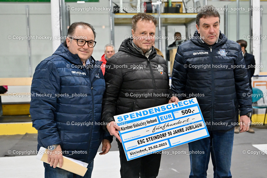 ESC Soccerzone Steindorf 50 Jahr Feier 26.2.2023 | Sportlicher Leiter ESC Steindorf, KEHV Präsident Michael Herzog Löschnig, Obmann ESC Steindorf Hans Tschernutter