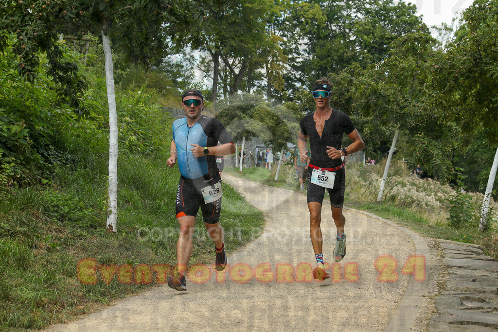 250824_1419_EX1_5818 | Sportfotografie im Rhein-Sieg Kreis, Köln, Bonn, NRW, Rheinland Pfalz, Hessen, etc. Unser Tätigkeitsfeld umfasst den Laufsport vom Volkslauf über den Marathon, Duathlon, Triathon bis zum Ultralauf wie Kölnpfad Ultra oder Schindertrail.