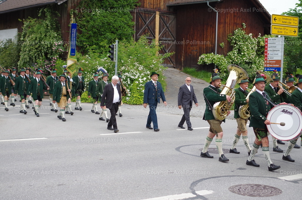 IMGP5730 | fotografiert von Axel PollmannLeonhardi Wallfahrt Benediktbeuern und Murnau, Fronleichnam, Fasching, Landschaft im Loisachtal und Benediktbeuern  - Realisiert mit Pictrs.com