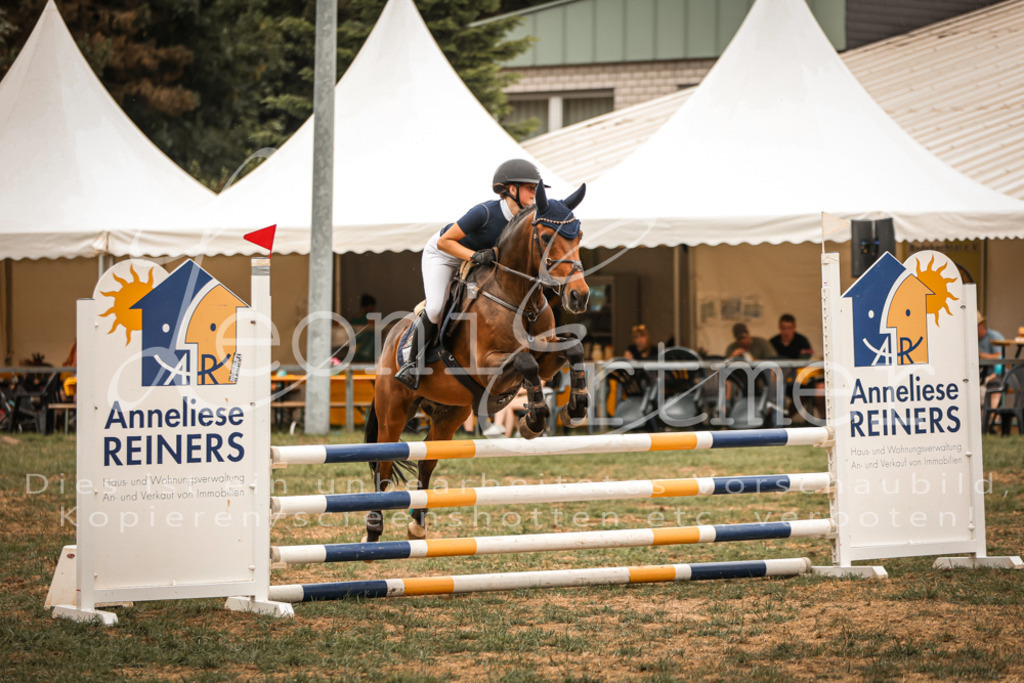 17.SaStA00002 | Leoni Ertmer Photography - Realisiert mit Pictrs.com