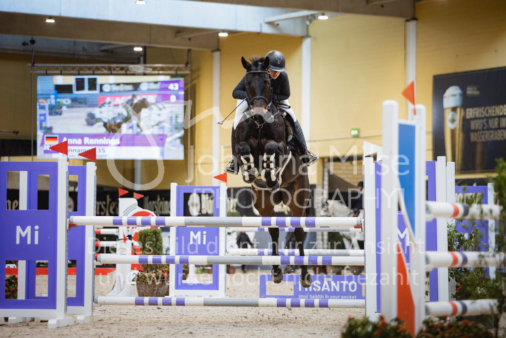 221112_Warstein_L-Spr-168 | Deine schönsten Turniermomente als professionelle Fotos! Entdecke hochwertige Pferdesport-Fotografie im Online-Shop. Jetzt Fotos finden & bestellen!